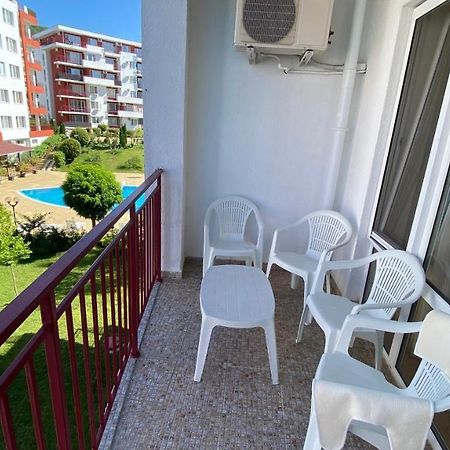 Marina View Fort Beach Studio Apartment Свети Влас Екстериор снимка